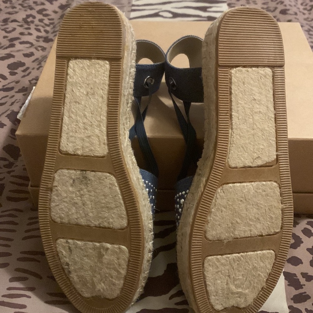 White mountain size 6 blue denim espadrilles - Picture 13 of 14